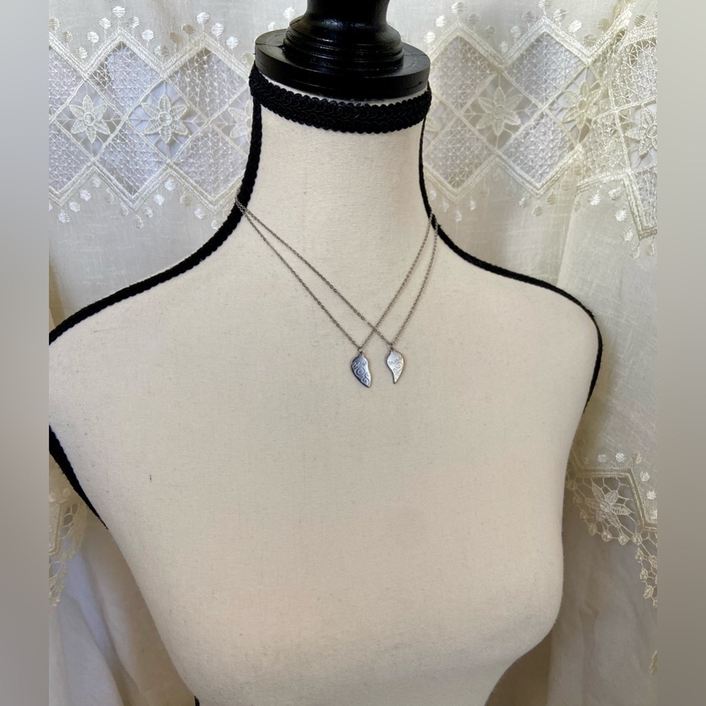 Double Necklace Best Friends heart stainless steel choker silver necklace (2) - Picture 4 of 11